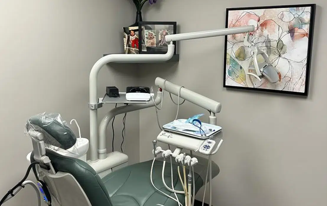 Dental Treatment Room At Lake Success Dental Group